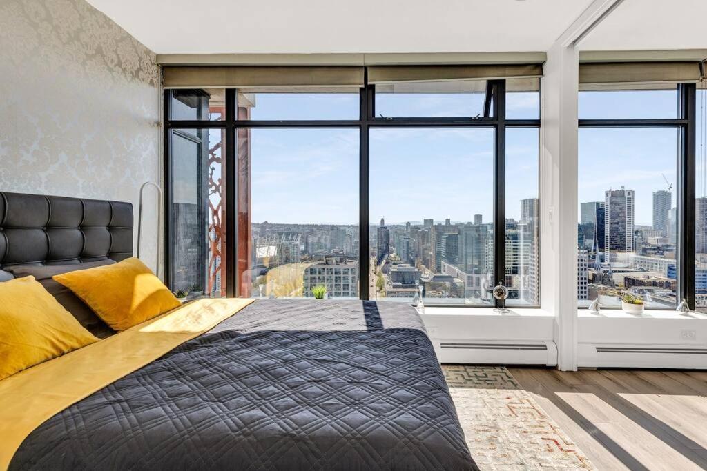 Central Luxury Apartment With Best City Views! Vancouver Extérieur photo